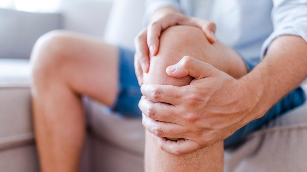 Have Knee Pain In Fresno CA, But Not Ready for Surgery