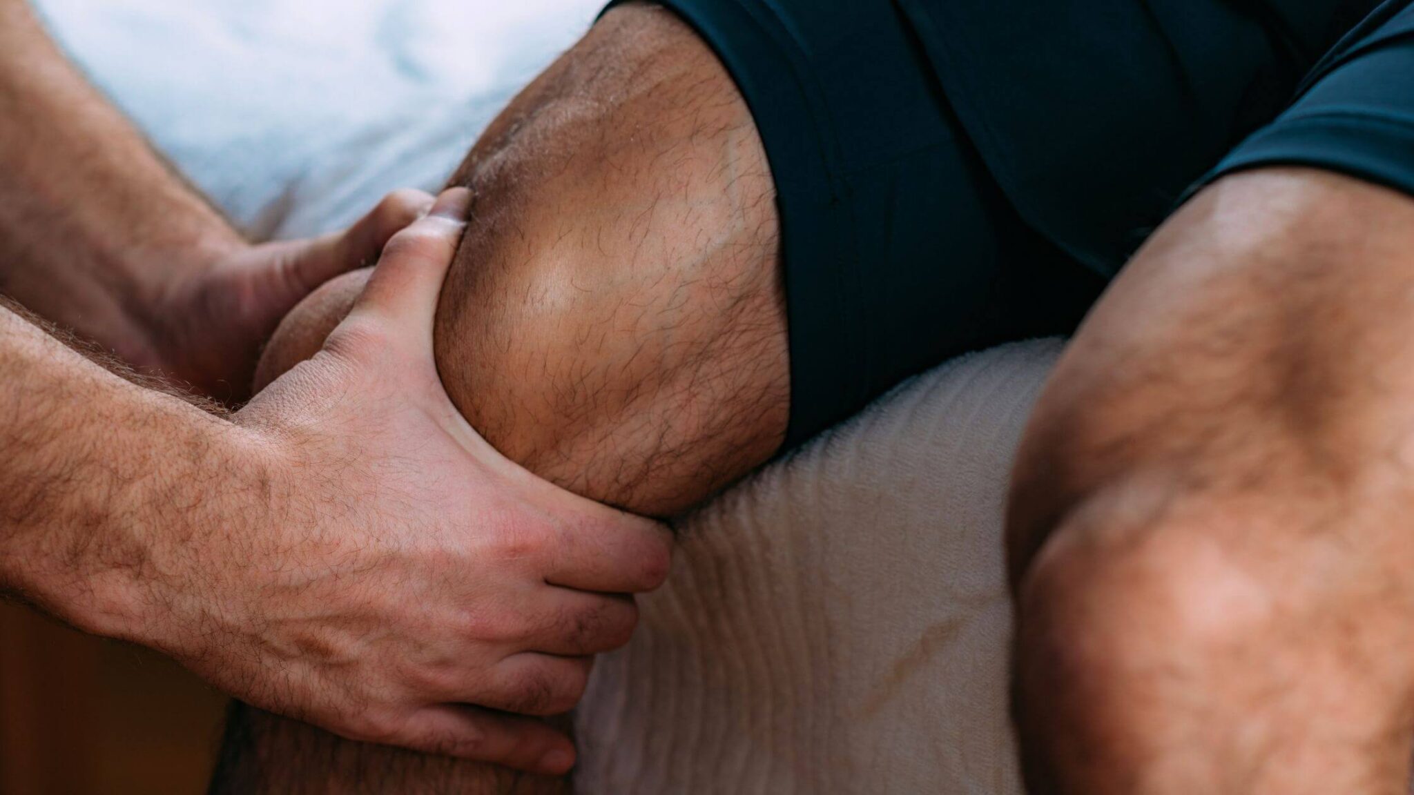 Alternatives to Knee Replacement: What Actually Works (and What Doesn’t)